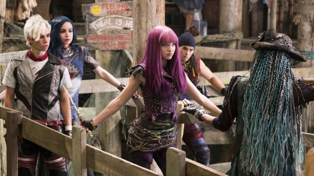 Descendants 2 watch online new arrivals