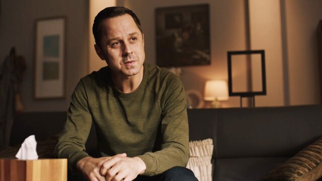 Watch Sneaky Pete Online Streaming DIRECTV