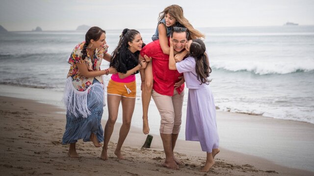 Hijas de la luna... Y la familia cambió