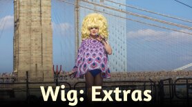 Wig: Extras