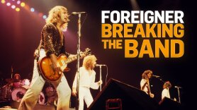 Foreigner: Breaking The Band