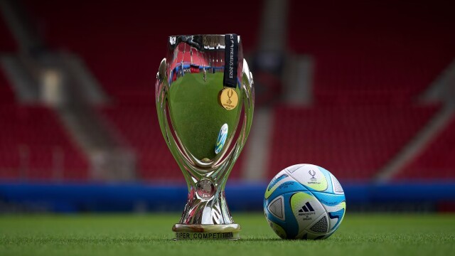 UEFA Super Cup en 30