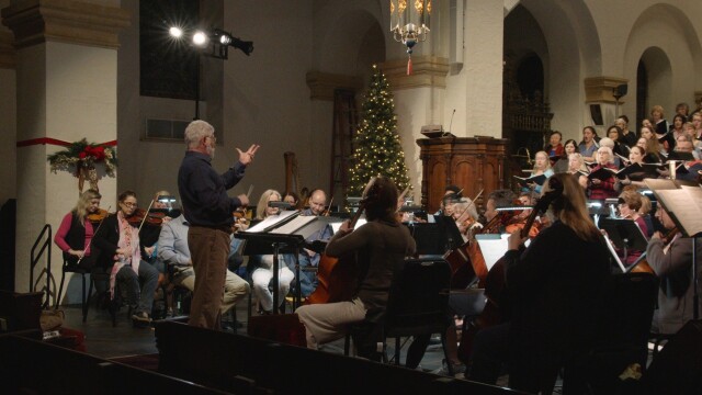 A Classic Christmas With the Bach Festival Society