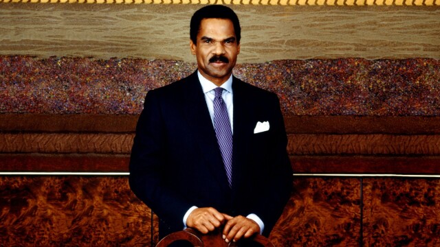 Pioneers: Reginald Lewis and the Making of a Billion Dollar Empire