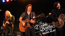 The Doobie Brothers: Let the Music Play