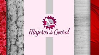 Mujeres de overol