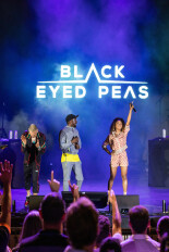 Black Eyed Peas: Live in Miami