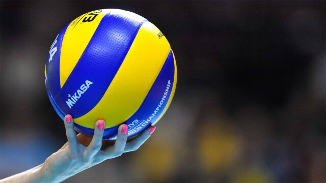 Women's College Volleyball